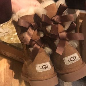 UGG boots Australia kids size 1 new